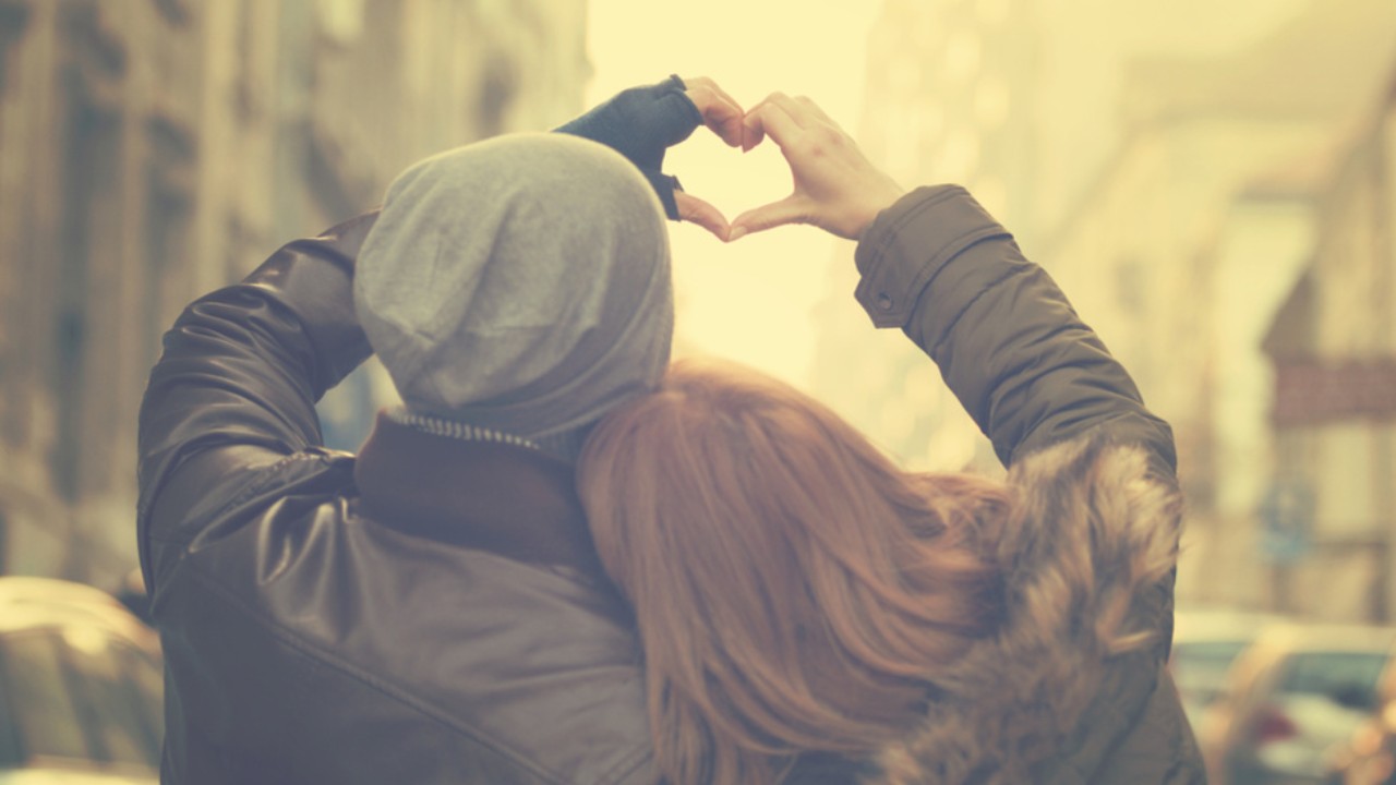 Differences Between Love And Being in Love
