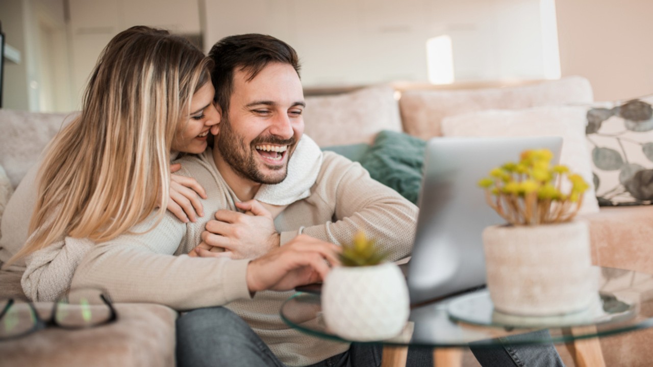Libra to Pisces: 4 Zodiac Signs Who Wish to Create Fun Traditions as Newlyweds with Their Spouse