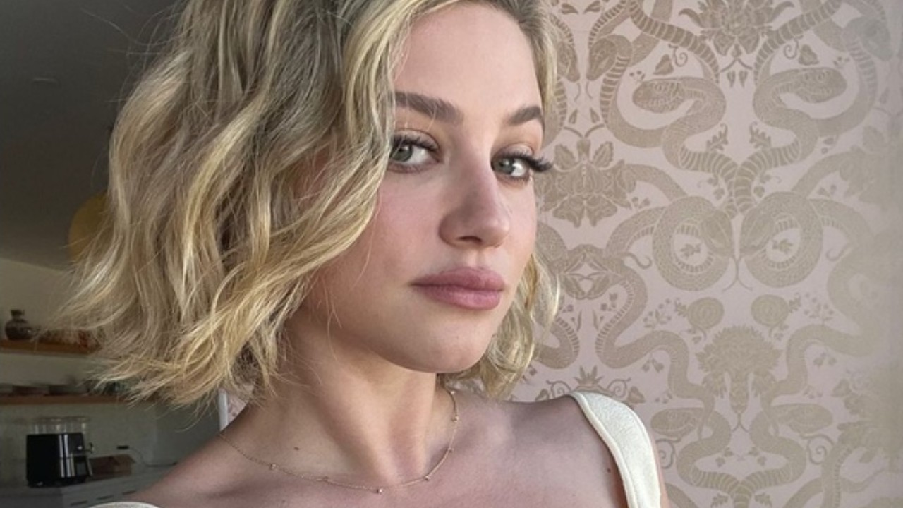 Lili Reinhart reveals her struggles with OCD and Body Dysmorphia ( Instagram) Instagram