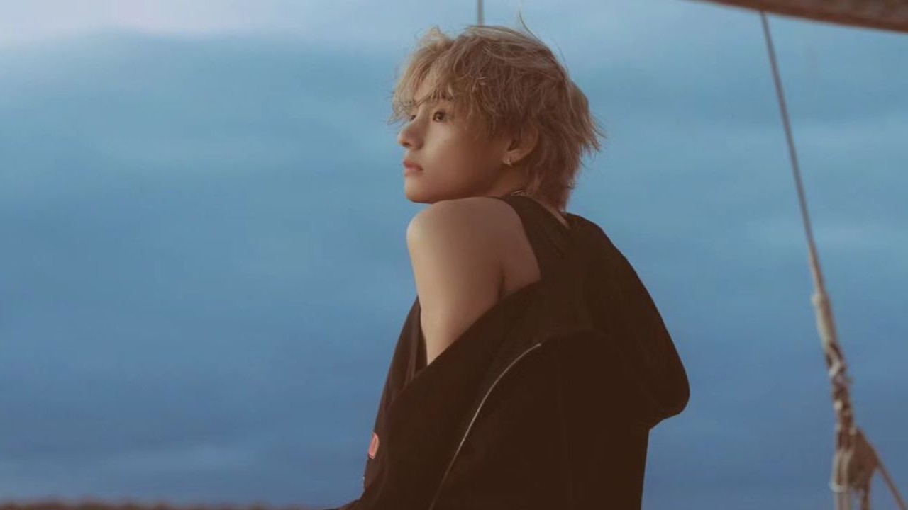 Layover' by BTS's V (Kim Taehyung) is the 1st album by a K-Pop soloist to  debut with over 100 Million Streams in its first week on Spotify