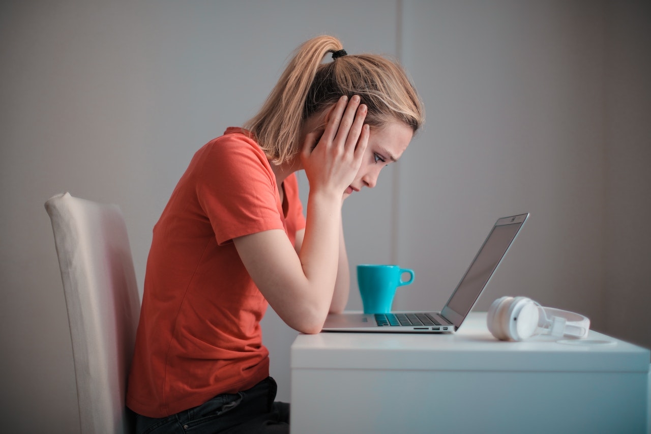 Signs of Parental Emotional Abuse