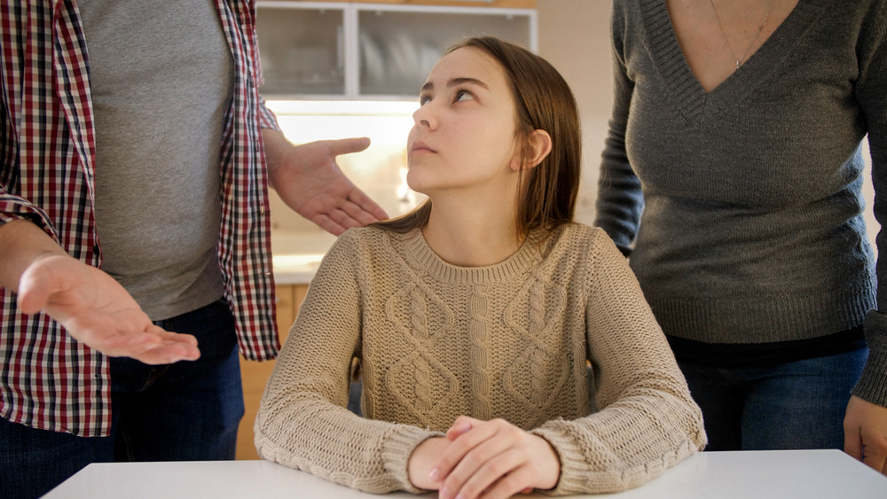 Signs of Parental Emotional Abuse