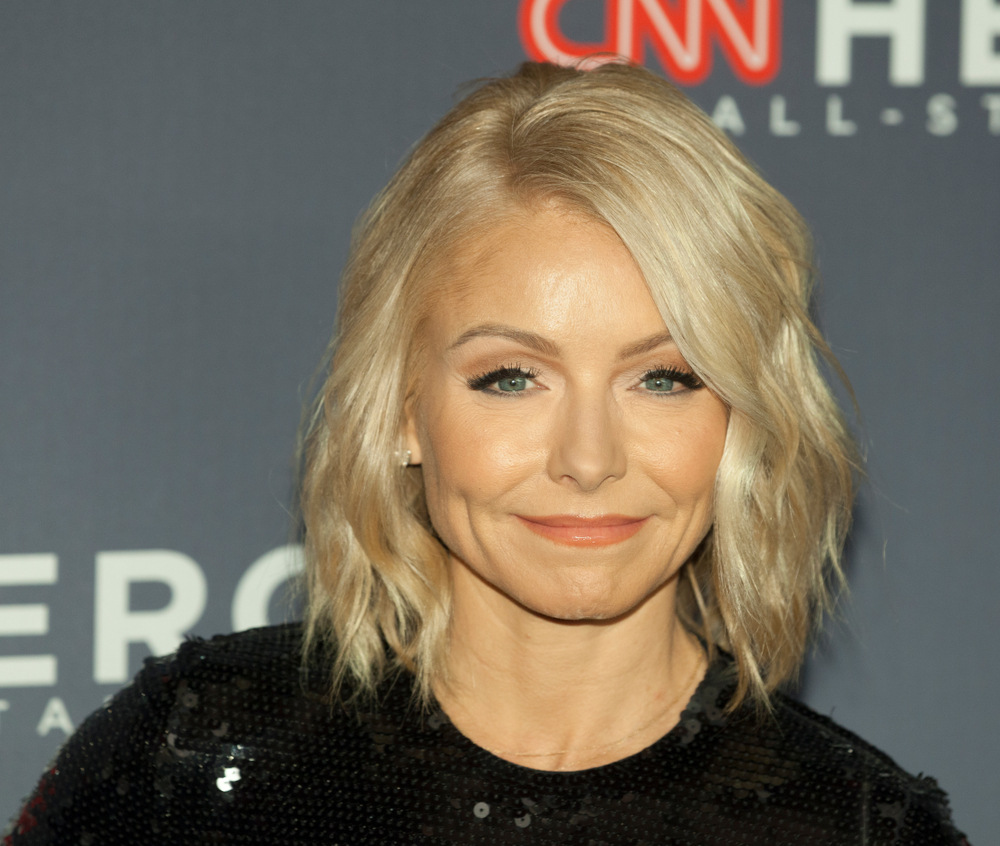 Kelly Ripa Hairstyles