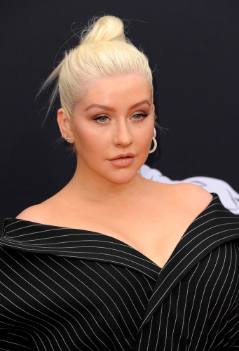 christina aguilera plastic surgery