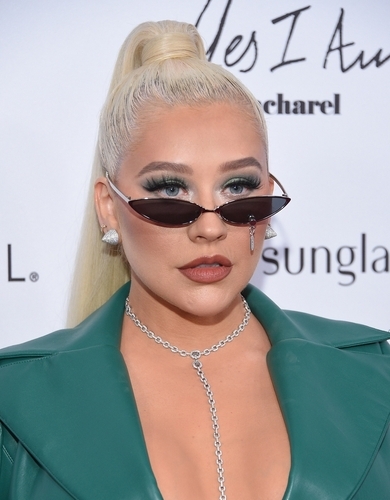 christina aguilera plastic surgery
