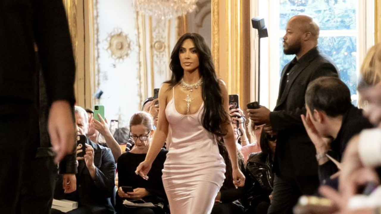 Kim Kardashian drops jaws in glossy pink slipdress with massive diamond necklace at Victoria Beckham's show (PC: Getty Images)