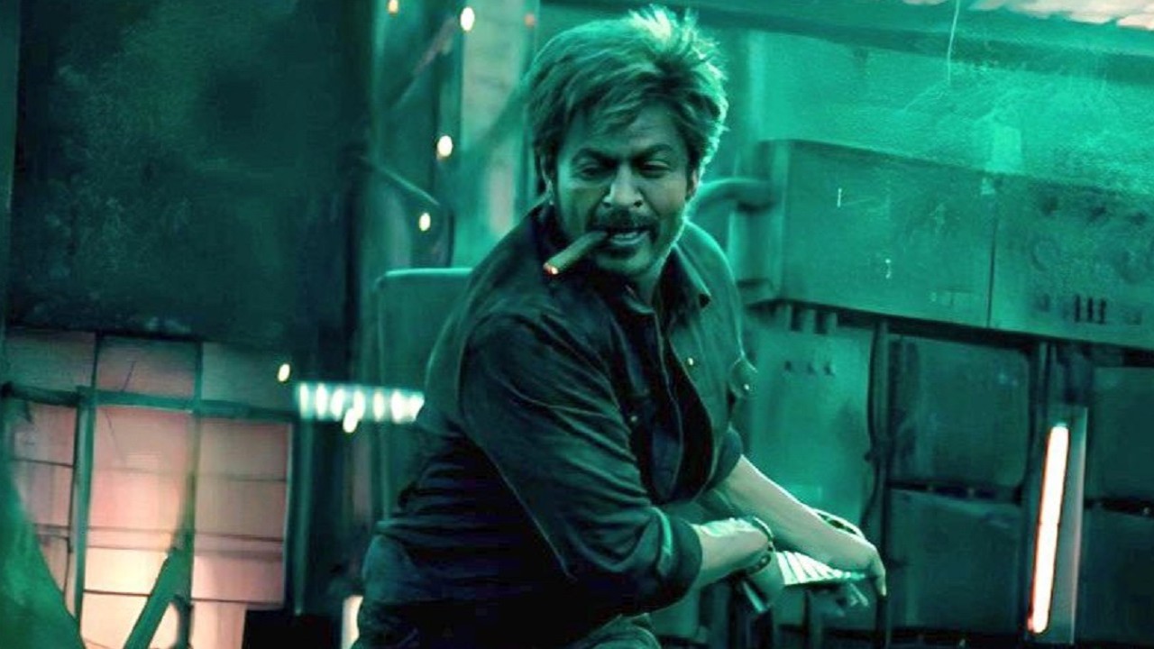 Jawan Day Two Box Office Trends: Shah Rukh Khan starrer shows extraordinary hold; Targets Rs 43 crore in Hindi Jawan Day Two Box Office Trends: Shah Rukh Khan starrer shows extraordinary hold; Targets Rs 43 crore in Hindi