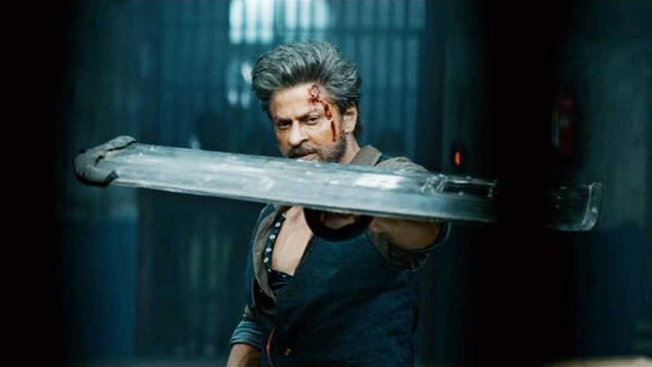 Shah Rukh Khan's Jawan smashes huge Rs 500 crores in Hindi at the box office; Set to cross Gadar 2 and Pathaan