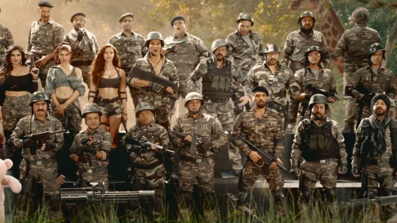 Welcome To The Jungle: Akshay Kumar announces film with hilarious promo ft. Raveena Tandon, Sanjay Dutt