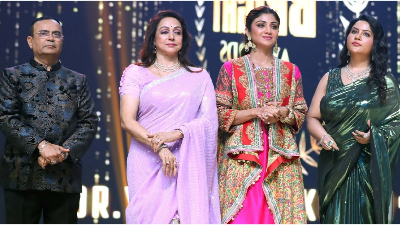 Shilpa Shetty, Hema Malini and others attend 5th Bright Awards; celebrate Dr Yogesh Lakhani's birthday-PICS
