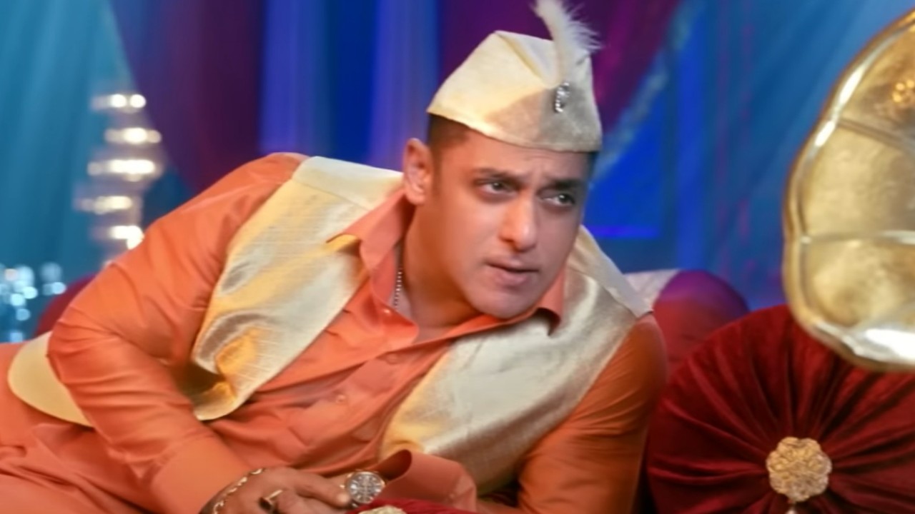 Salman Khan in new Bigg Boss 17 promo (Credits: Colors TV) Bigg Boss 17, Salman Khan