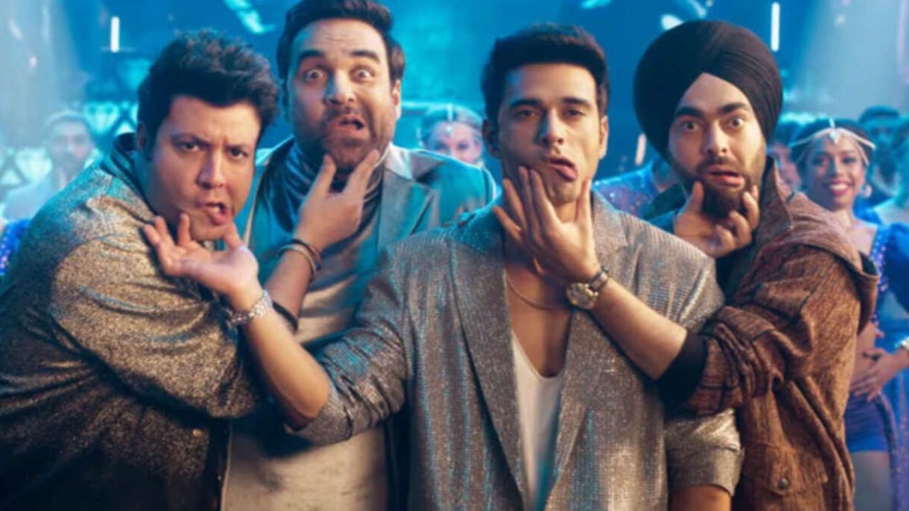 Top Advance Bookings of 2023: Fukrey 3 scores the 12th biggest advance of the year; Sells 36000 tickets