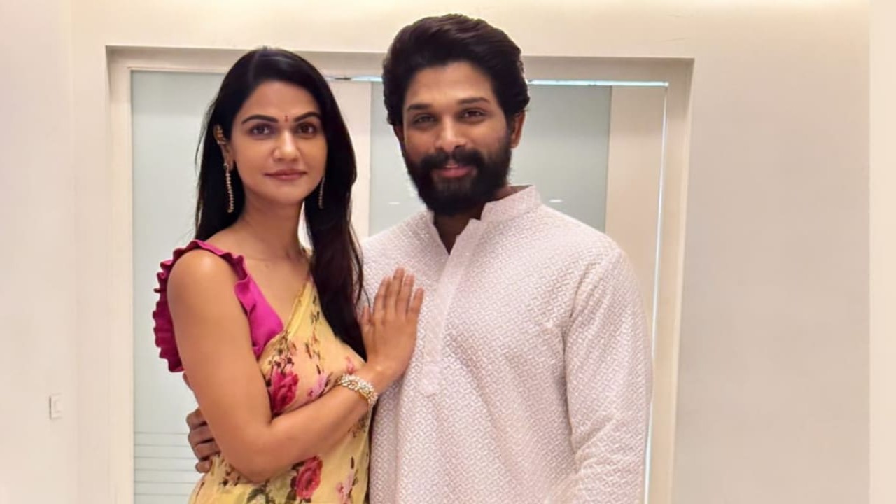 Ganesh Chaturthi 2023: Allu Arjun and Sneha flaunt their effortless yet impactful couple style in ethnic (PC: Allu Sneha Instagram) Allu Arjun and Sneha Ganesh Chaturthi celebration photos