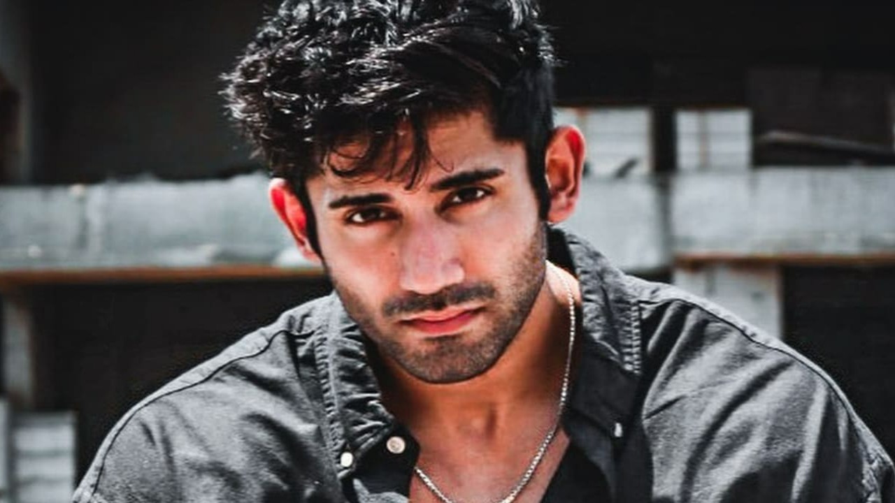 Varun Sood Phone Number, House Address, Email ID, Contact Details