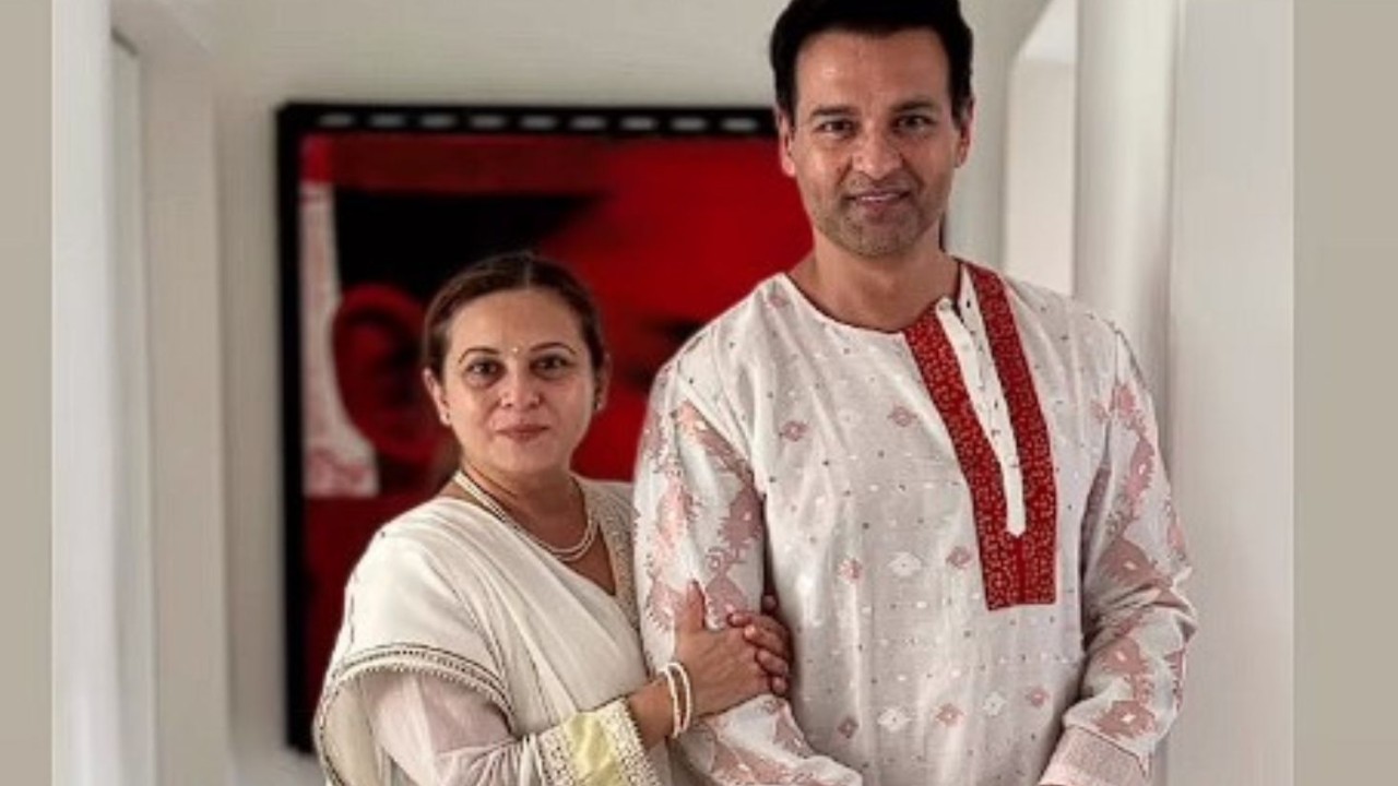 Rohit Bose Roy-Manasi Joshi Roy