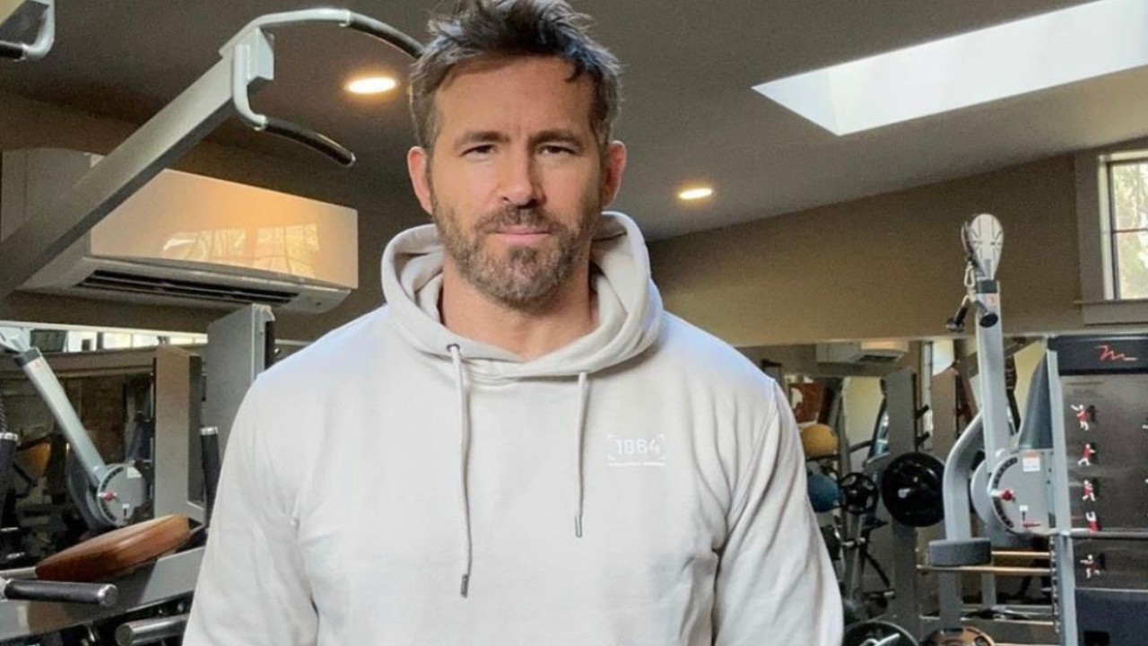 Rob McElhenney Gifts Ryan Reynolds a Park With Help From Chris Pratt