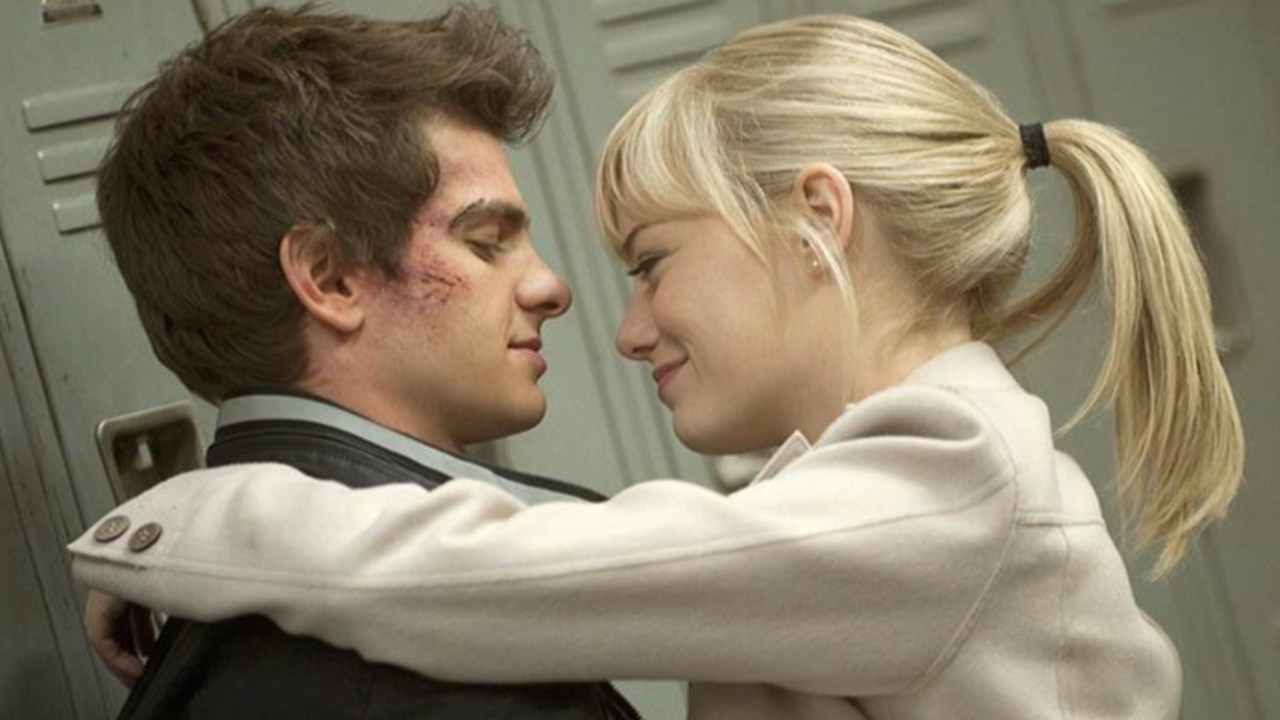 The Amazing Spider-Man' Cast Andrew Garfield After a 'Ridiculous' Deleted  Scene of Him Telling Emma Stone to Calm Down While Eating a Cheeseburger