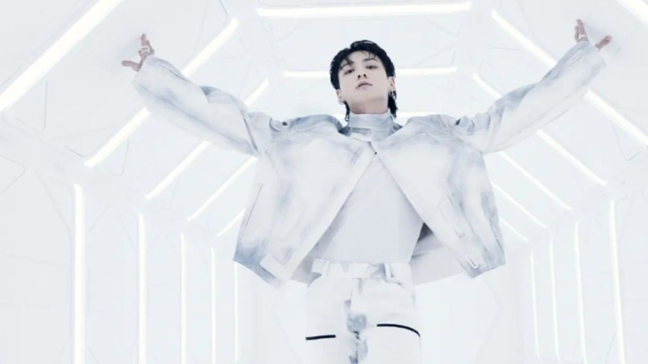Jungkook: cortesia da BIGHIT MUSIC