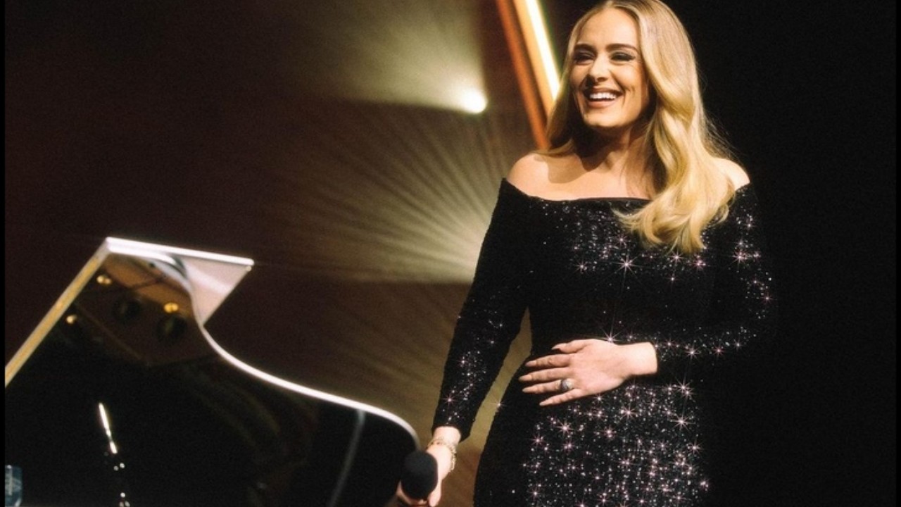 What Is the Story Behind Adele Weight Loss? A Surgery?