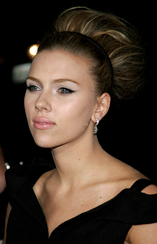 Scarlett Johansson Hairstyles