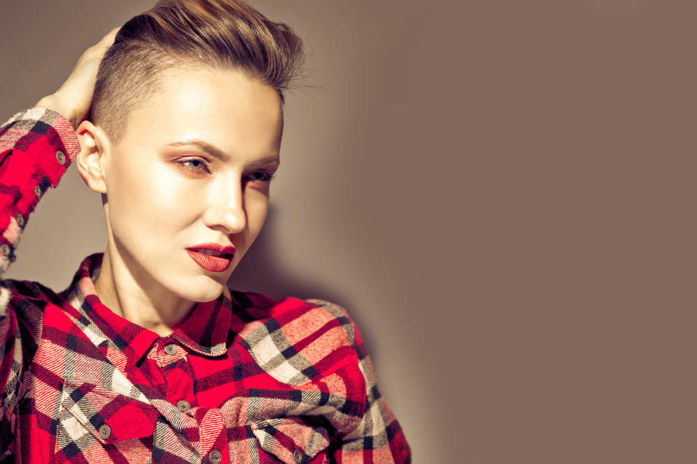 pink singer hairstyles