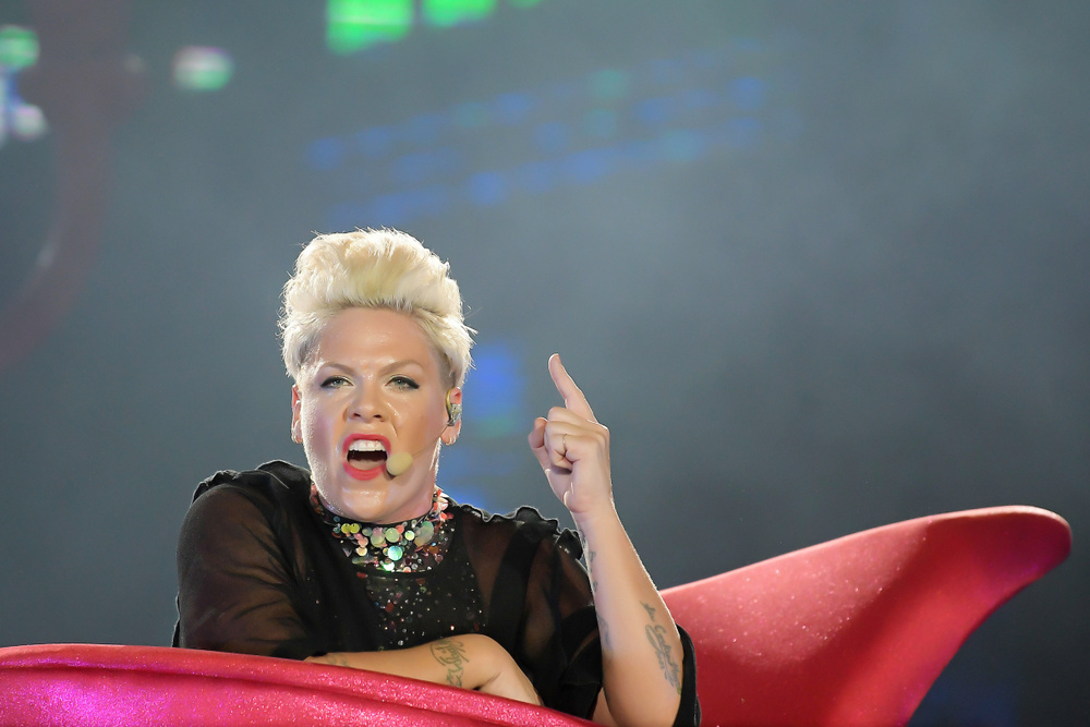 pink singer hairstyles