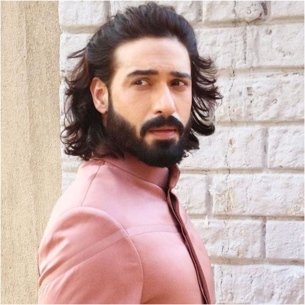 Teri Meri Doriyaann's Vijayendra Kumeria EXCLUSIVE: Navratri for me is not only about Garba and dancing Teri Meri Doriyaann's Vijayendra Kumeria EXCLUSIVE: Navratri for me is not only about Garba and dancing