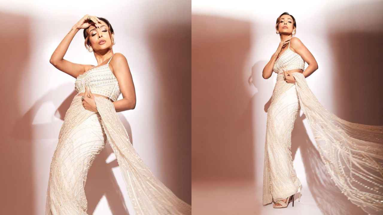 Deepika Padukone to Rani Mukerji: 5 oh-so-glam Bollywood actresses who are bringing back the white saree trend