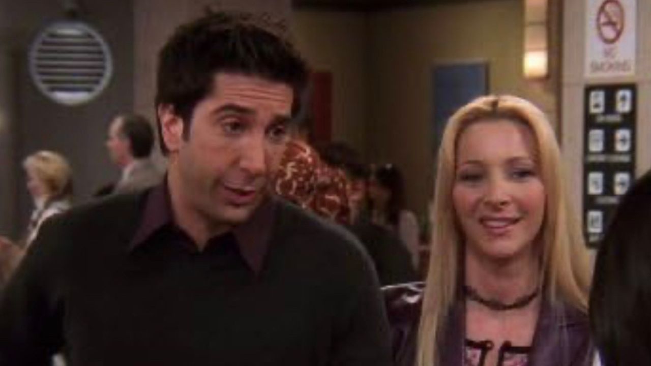 David Schwimmer and Lisa Kudrow (IMDb)