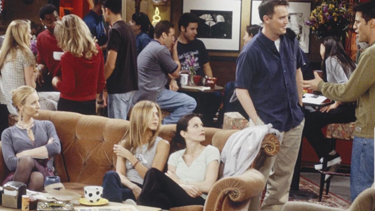 Cast of Friends (IMDb)