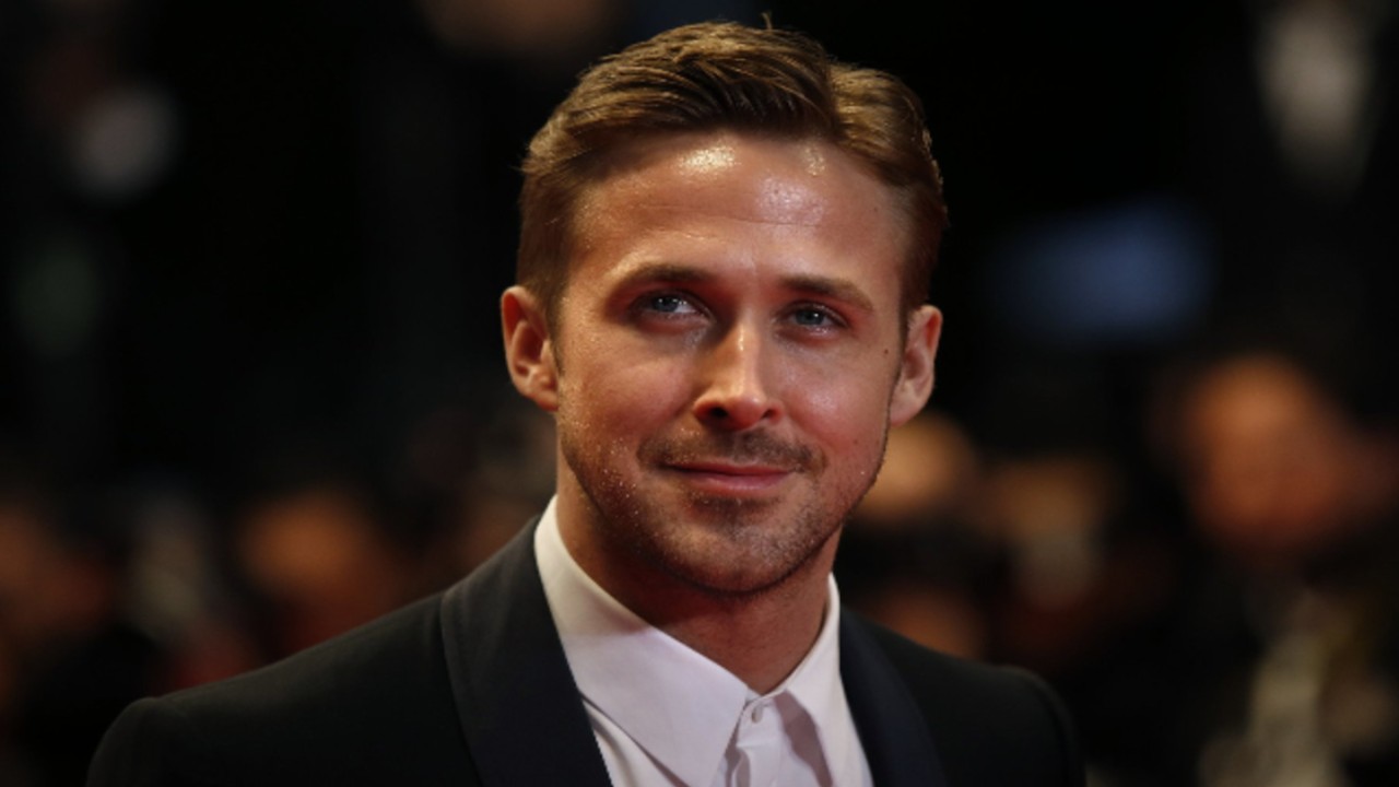 ‘Ini tinju yang besar’: Ingat kembali saat Ryan Gosling mengungkapkan bahwa Harrison Ford meninjunya ‘dengan kekuatan kakek-neneknya’