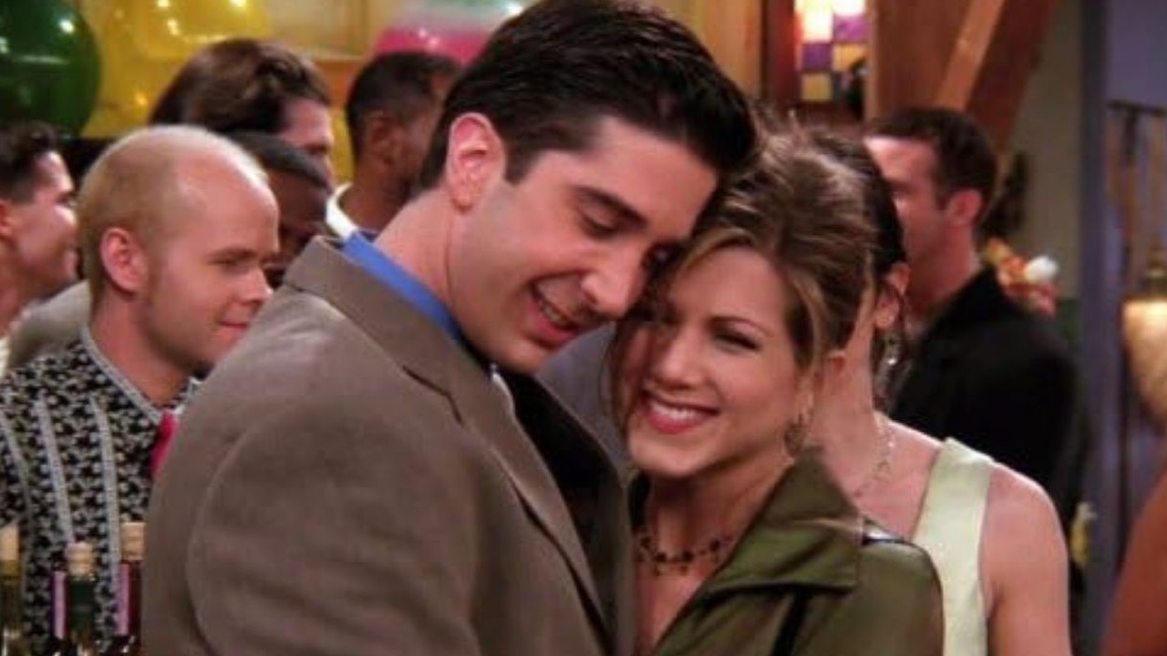 Jennifer Aniston (Rachel) and David Schwimmer (Ross ) - IMDb IMDb