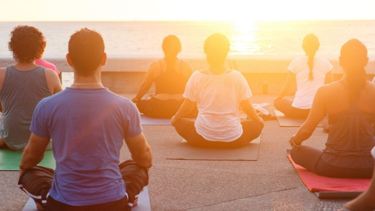 Yoga for Knee Pain Yoga for Knee Pain