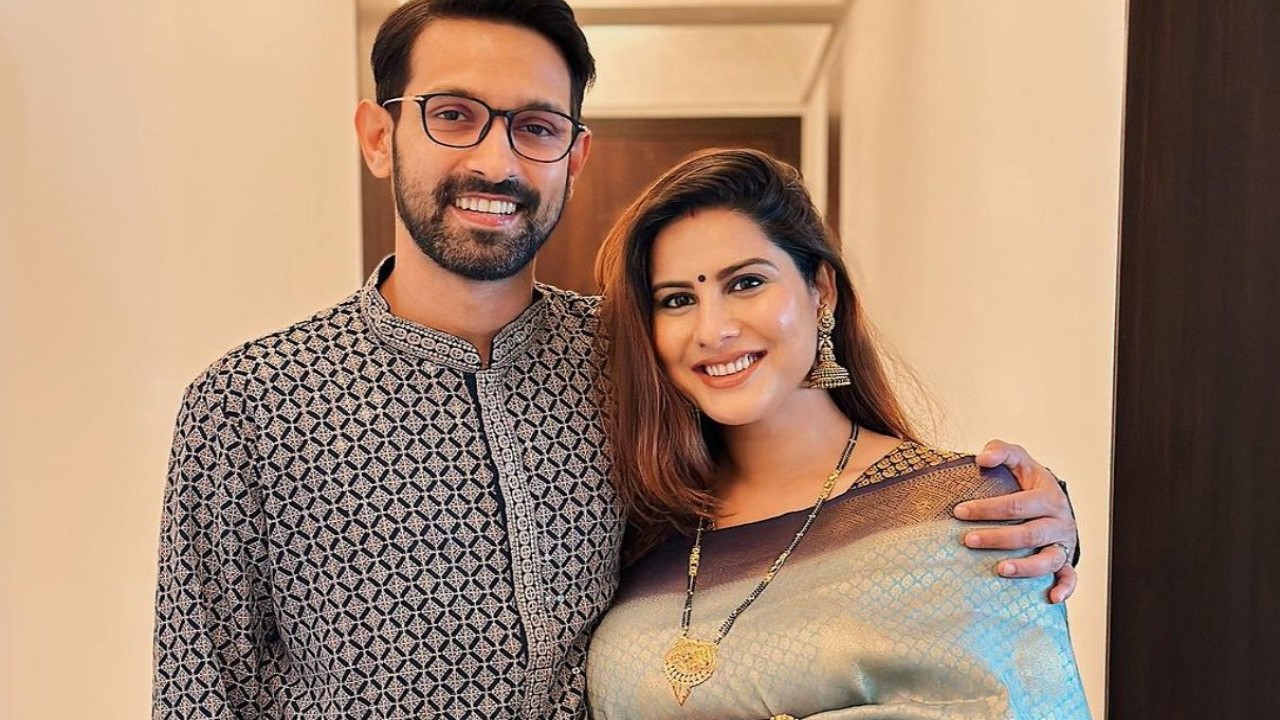 Karwa Chauth 2023: How Vikrant Massey's pregnant wife Sheetal Thakur celebrated special occasion; see PHOTOS