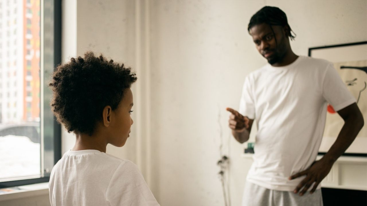 Signs of Parental Emotional Abuse