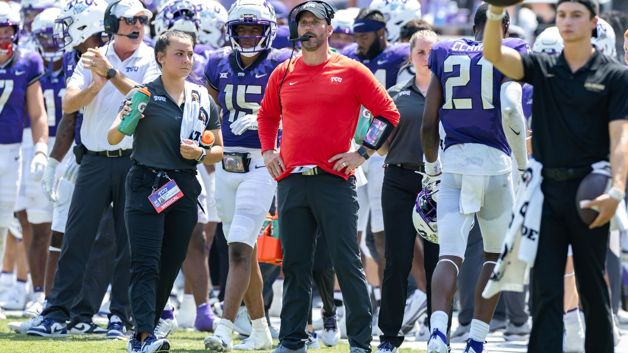 NFL brown sweatshirts Why are NFL coaches wearing brown? New trend