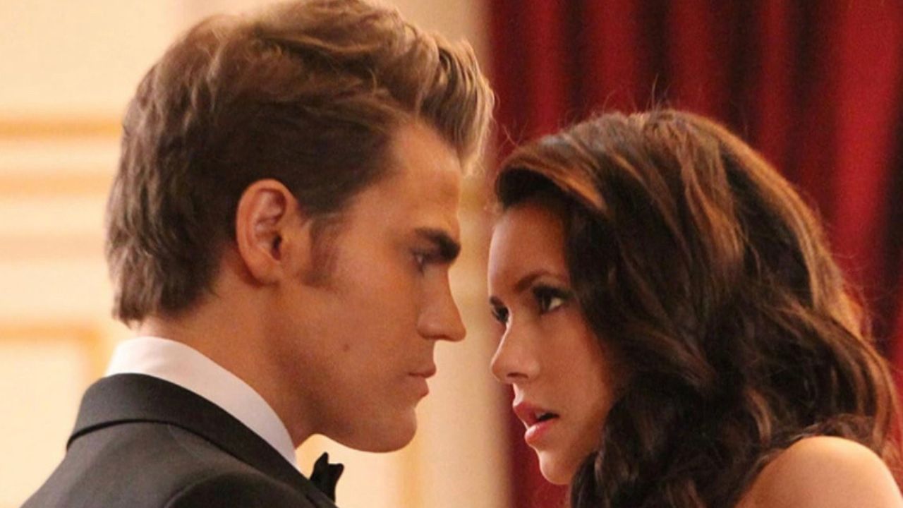 Elena was in love with Stefan, not Damon