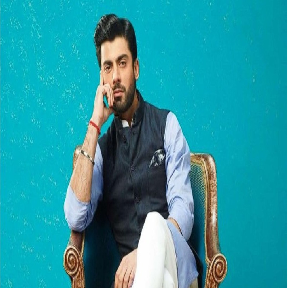 Humsafar to Zindagi Gulzar Hai; Fawad Khan’s top 6 Pakistani dramas to binge-watch Humsafar to Zindagi Gulzar Hai; Fawad Khan’s top 6 Pakistani dramas to binge-watch