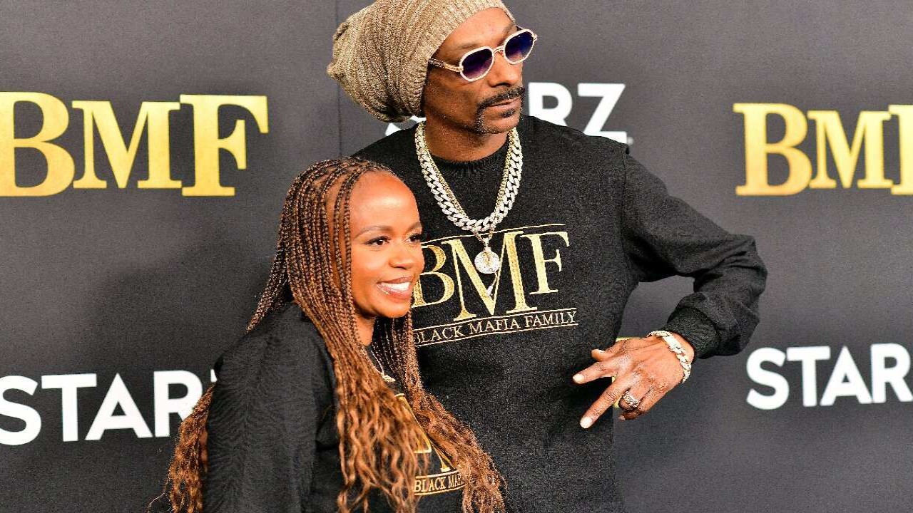 Who is Snoop Dogg's wife Shante Broadus? Exploring their relationship amid rapper's weed quitting announcement