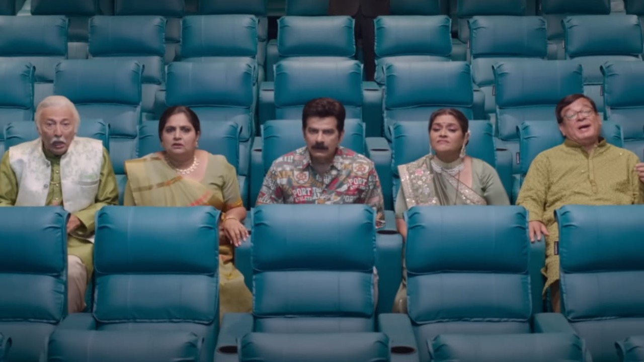 Khichdi 2 Review: Supriya, JD, Rajeev, Anang and Vandana starrer is a nostalgic ride which fails to entertain