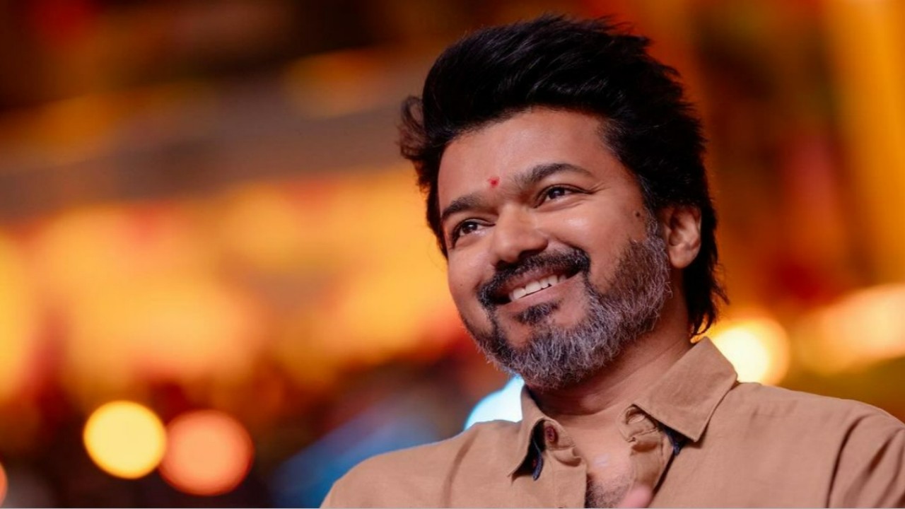 Thalapathy Vijay shares unseen PICS from Leo success meet; fans are in love