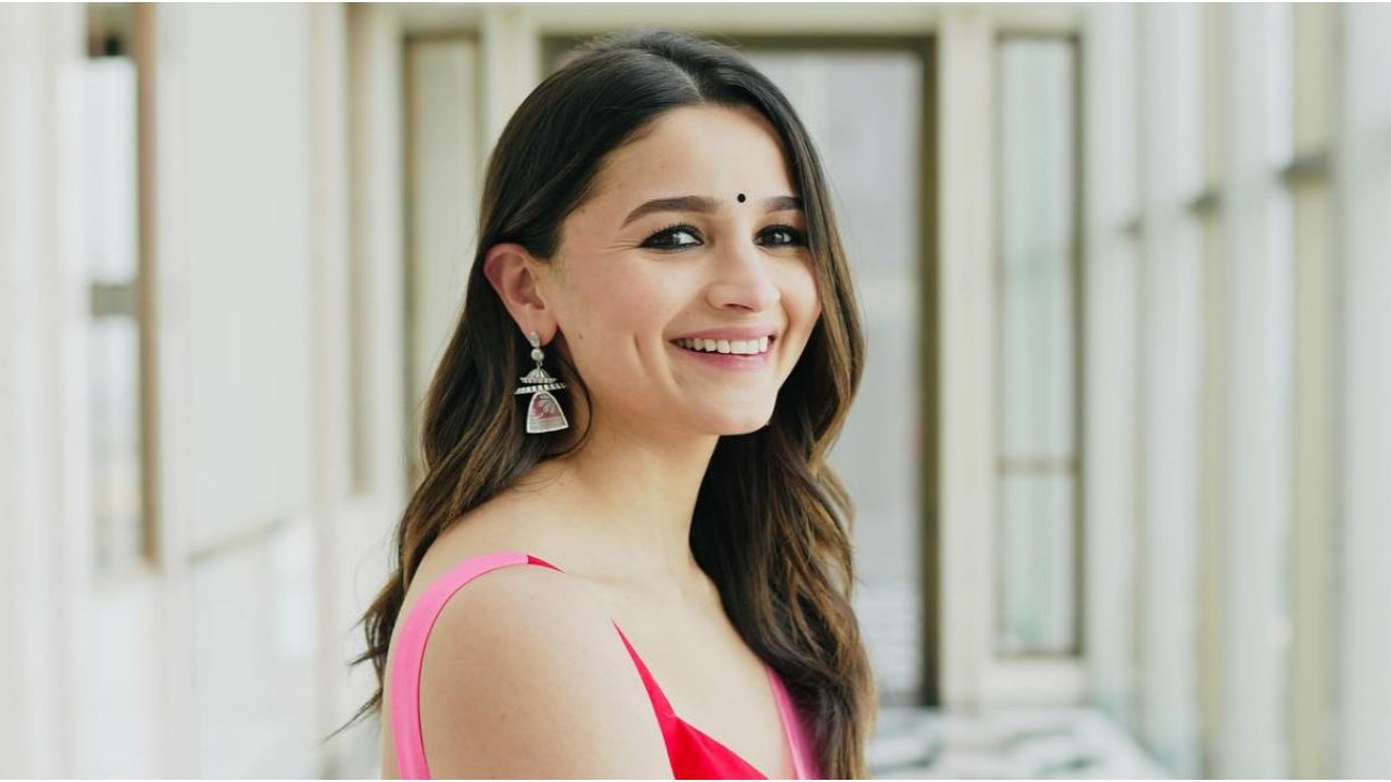 Alia Bhatt takes part in India's largest environmental film festival;  says: “It’s such an honor”
