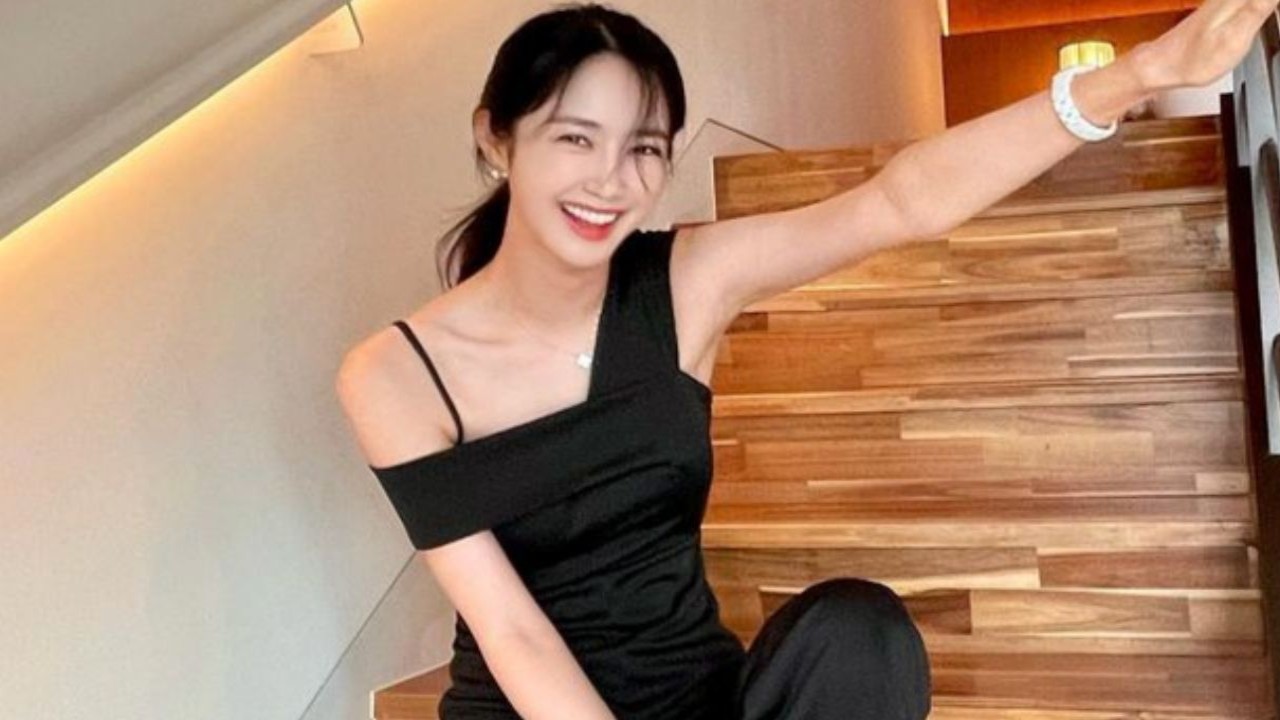 Twenty fame actress Jung Joo Yeon divorces non-celebrity husband after 6 months of marriage