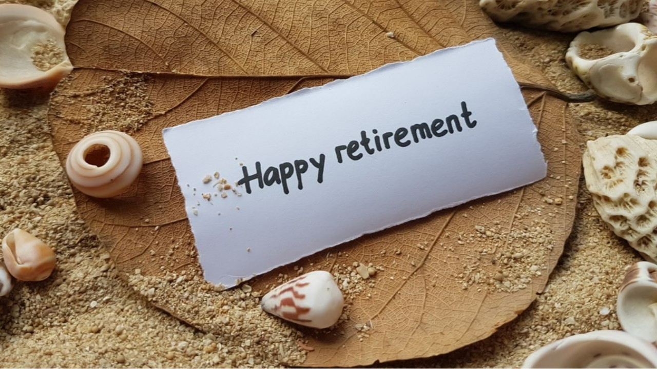 101+ Funny Retirement Quotes, Sayings, And Messages for Laughs