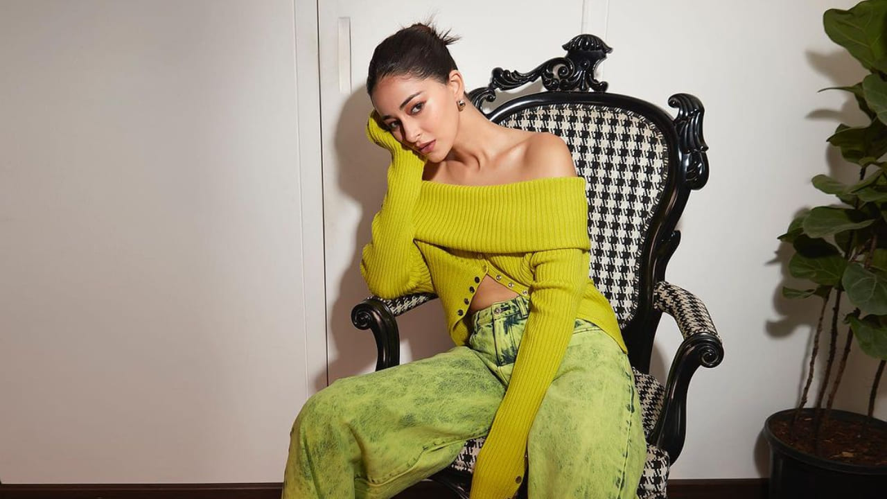 Ananya Panday Spots a lime green knit top and acid wash denims: The perfect Look go-to street style