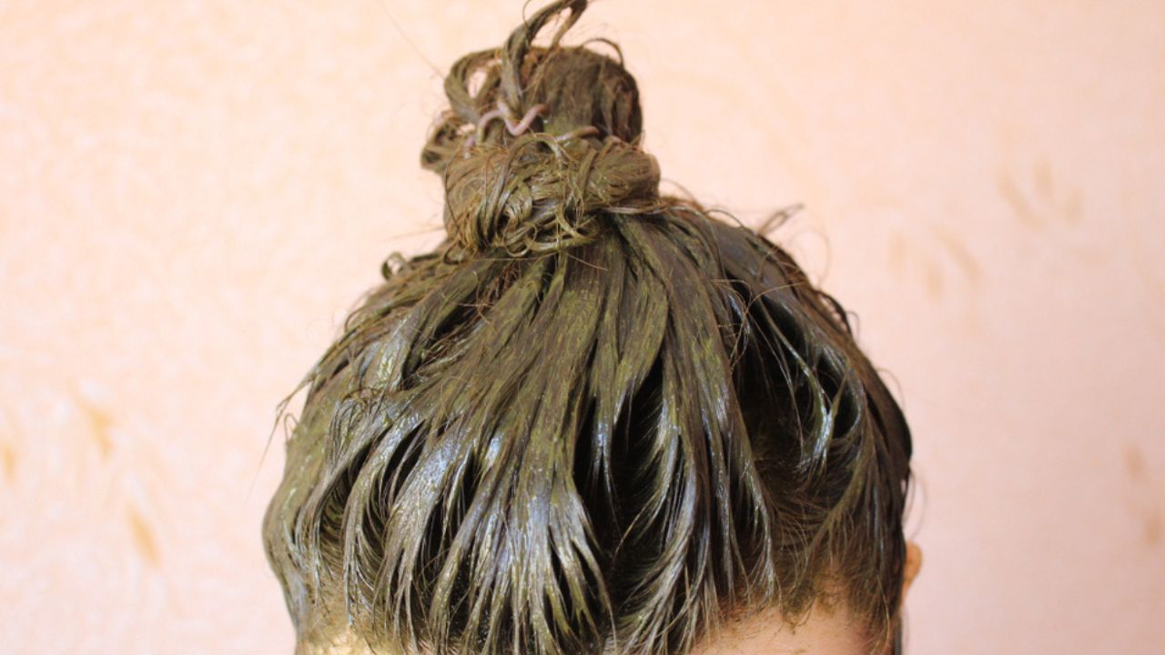 Benefits of Henna Hair Dye for Gray Hair