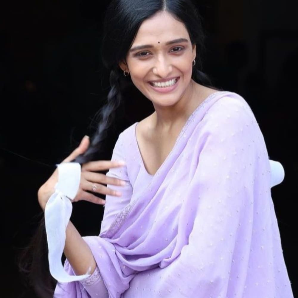 EXCLUSIVE: Bhagya Lakshmi's Aishwarya Khare on playing a 'mentally child' role; 'Wasn’t sure if I could pull it off' EXCLUSIVE: Bhagya Lakshmi's Aishwarya Khare on playing a 'mentally child' role; 'Wasn’t sure if I could pull it off'