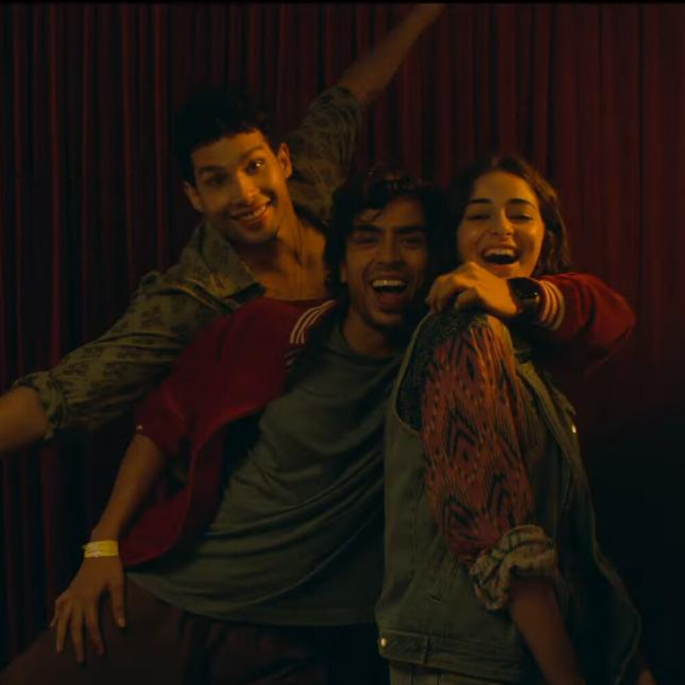 Kho Gaye Hum Kahan Review: Ananya Panday, Siddhant Chaturvedi, Adarsh Gourav film brightens as it goes darker Kho Gaye Hum Kahan Review: Ananya Panday, Siddhant Chaturvedi, Adarsh Gourav film brightens as it goes darker