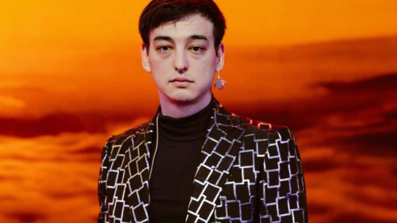 Mellow Troubadour Joji Mellow Troubadour Joji