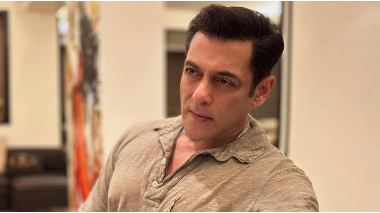 Salman Khan extends heartfelt wishes on Republic Day 2024; keeps his message short and simple